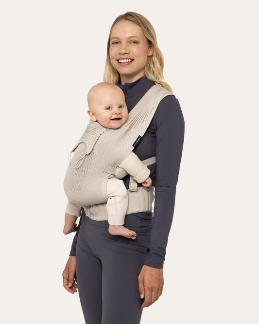 Flybaby Nosidełko All Cream – kremowa dzianina 3D, kremowe taśmy i klamry