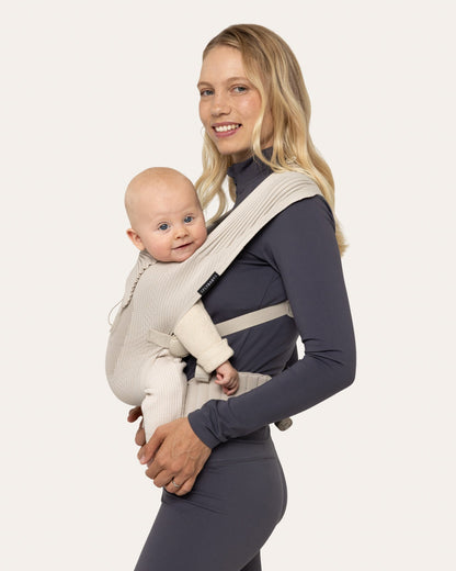 Flybaby Nosidełko All Cream – kremowa dzianina 3D, kremowe taśmy i klamry