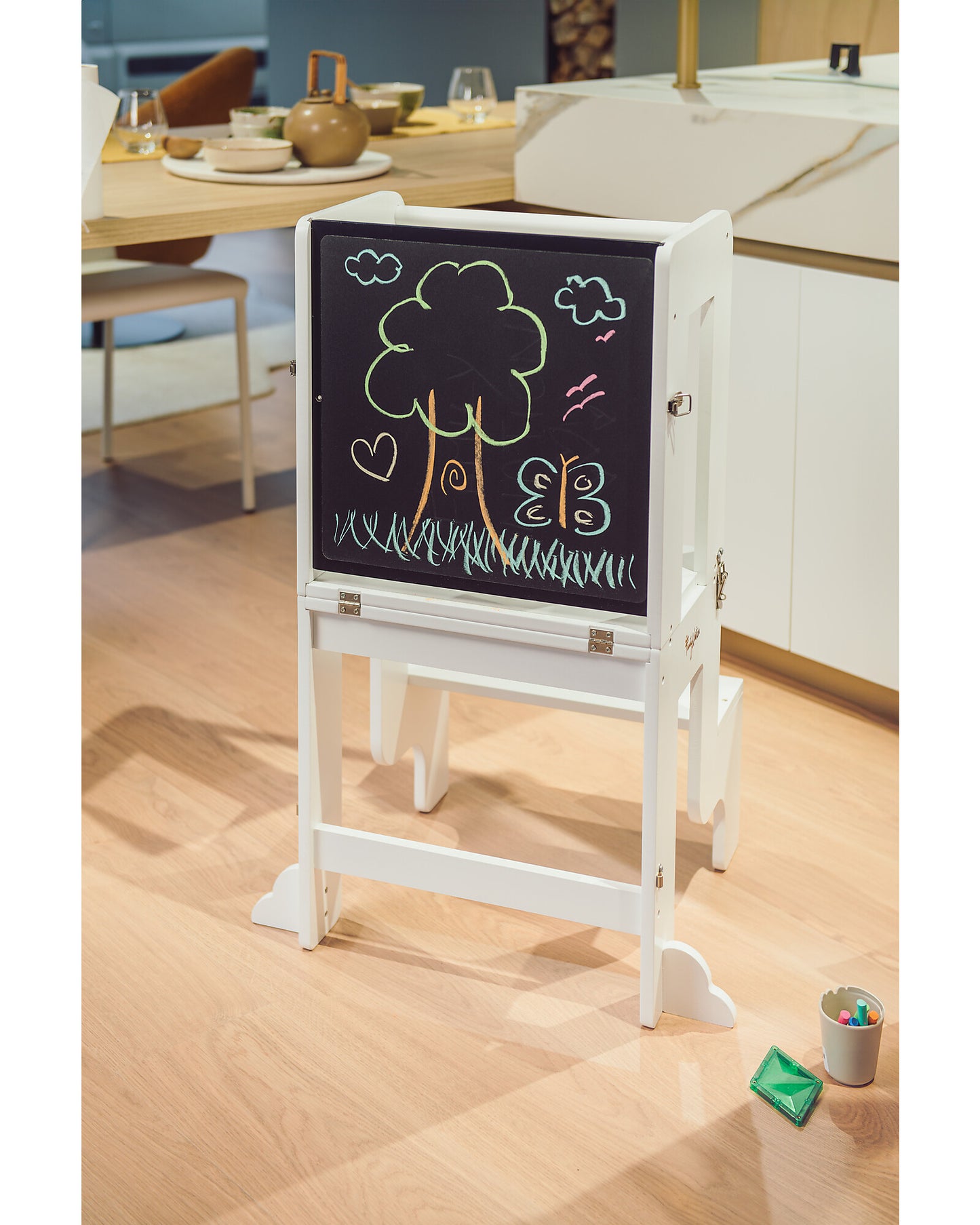 Family Nation wieża edukacyjna Montessori 3w1 z dwustronną tablicą magnetyczną – White